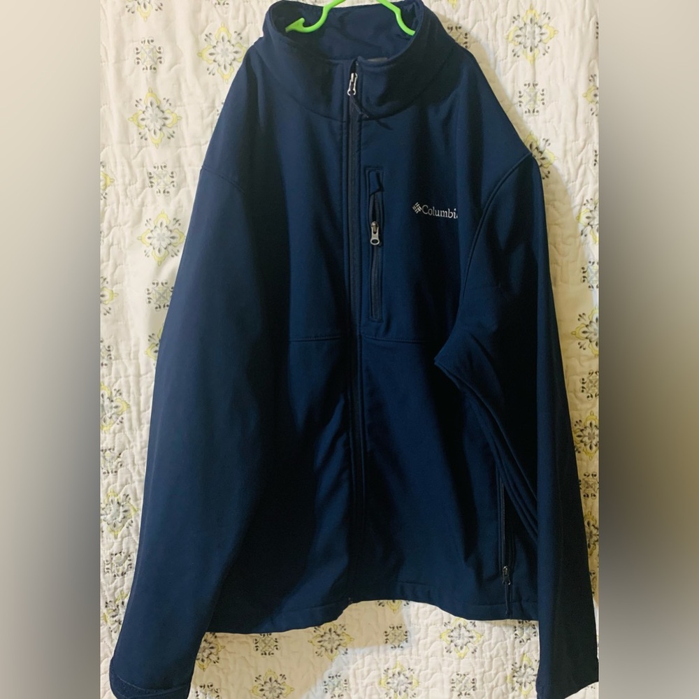 Columbia, Men’s Size 2XL Zip up Jacket.